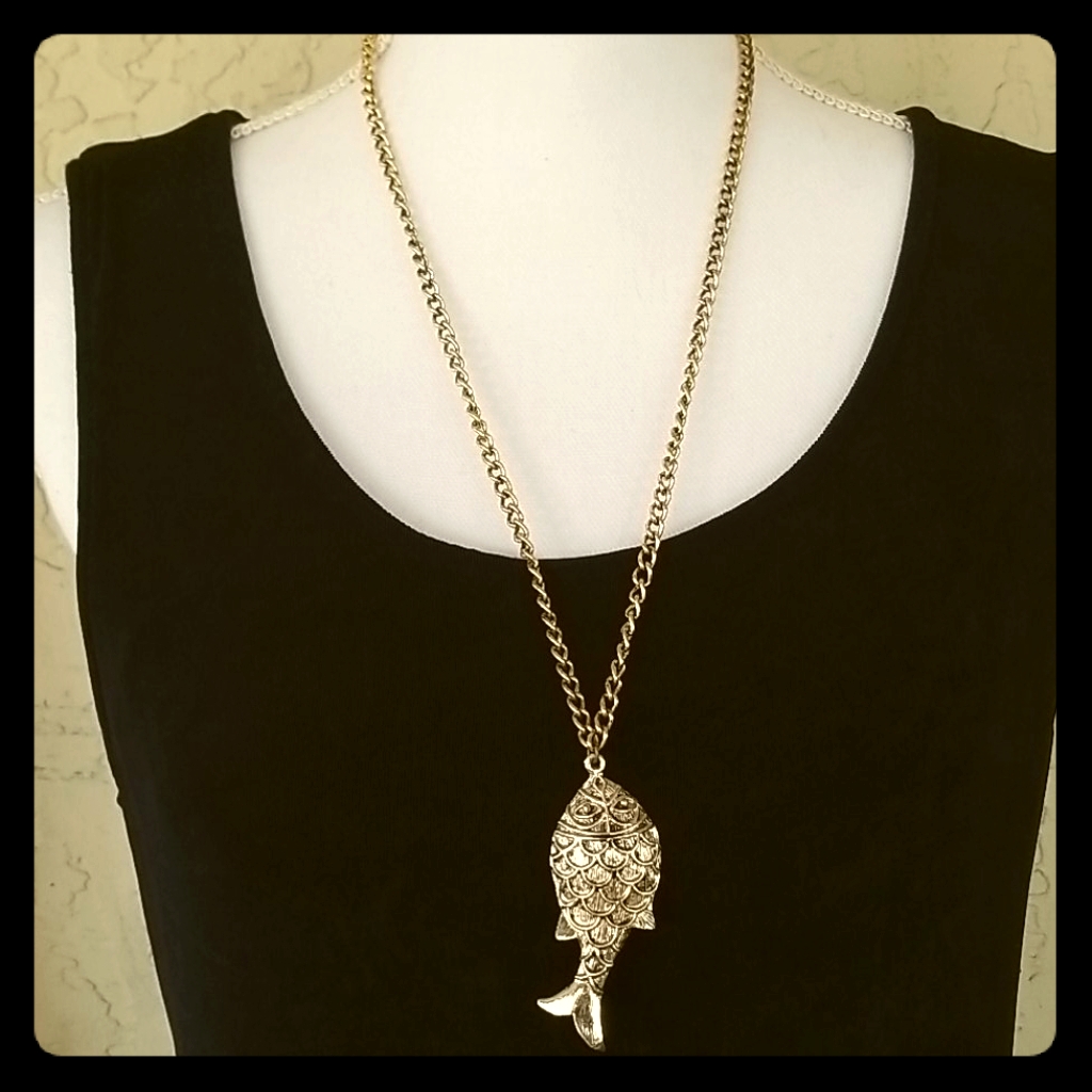 Vintage Goldtone Fish Pendant